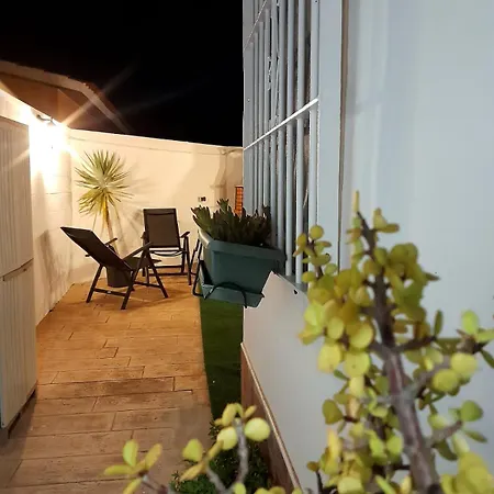 Con Barbacoa Y Porche Apartment